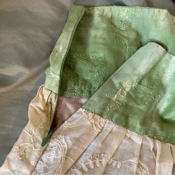 Whimsical Mocca Multicolor Tiered Miniskirt size Small - Picture 4 of 6